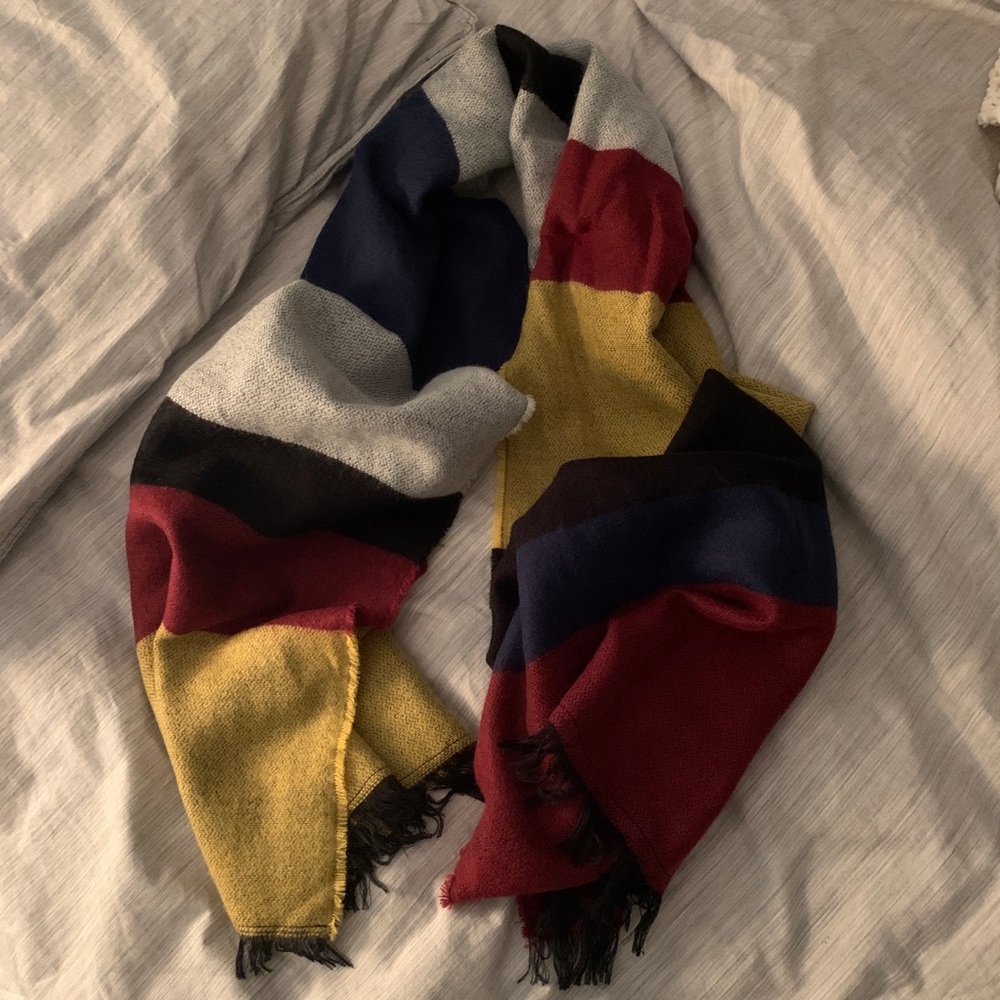 Multi-colored blanket scarf